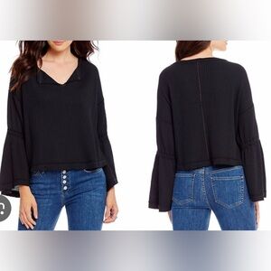 We The Free Size S Black Tunic Top Dahlia V-Neck Bell-Sleeve
